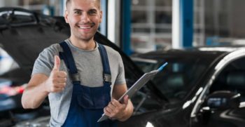 ¿Qué debemos revisar en nuestro auto para la temporada de verano?